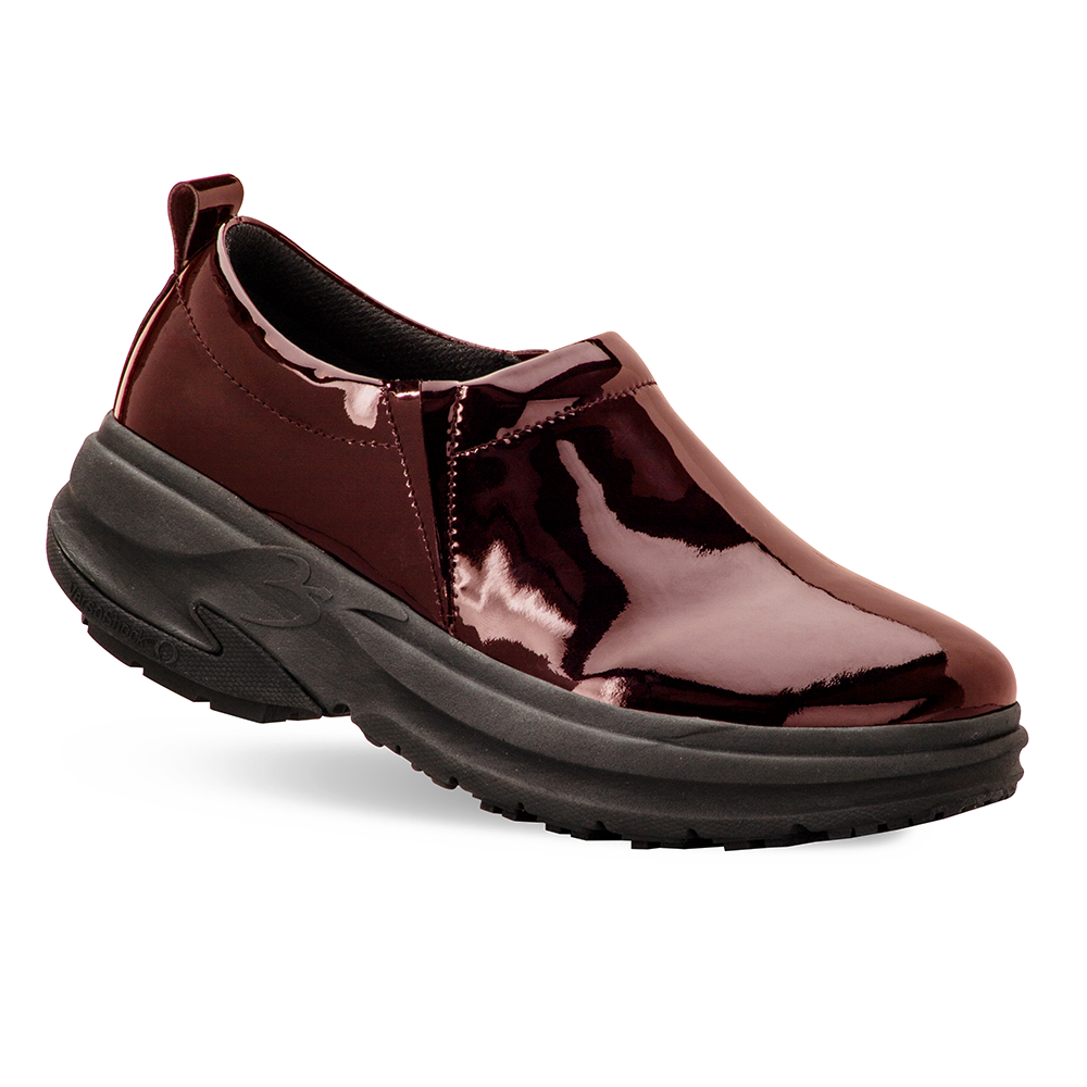 tb7211fu-womens-emma-clogs-burgandy